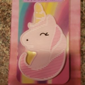 Silicon brush cleaner